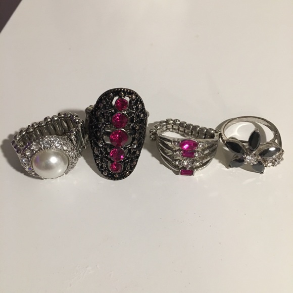 Fashion Rings - Picture 2 of 3